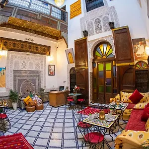 riad-lalamoune.hotelfesmorocco.com/